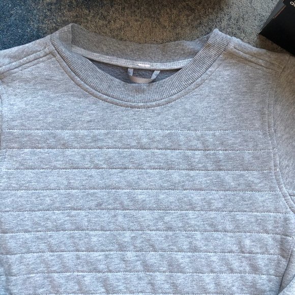 LULULEMON Sweatshirt - Picture 2 of 13